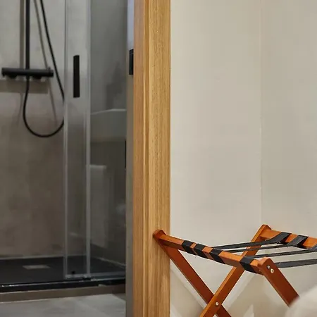 ゲストハウス Ella Ramblas バルセロナ