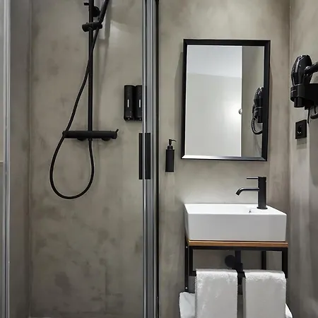 Πανσιόν Ella Ramblas *