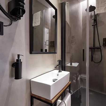 Πανσιόν Ella Ramblas *